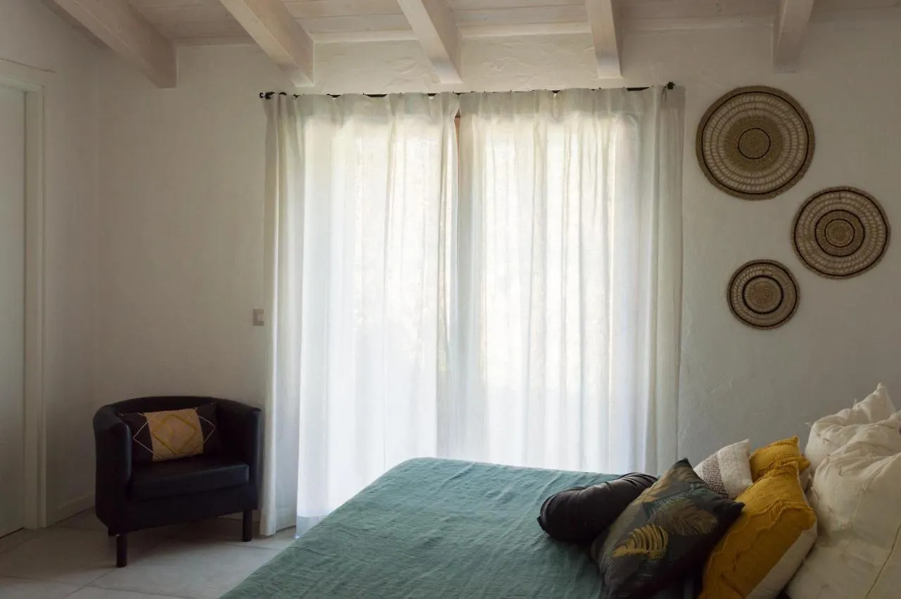 La Casa Di Alice Smeralda 奧爾比亞 0*,